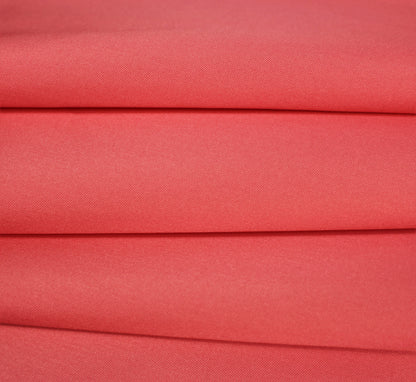 Tissus haute couture. Tissus au mètre pas cher. Tissus pas cher. Acheter tissus au mètre. Tissus français. Tissus de grandes maisons. Tissus haut de gamme. Tissus pour collection. Tissus pour createur. Jeune createur. Laine. Soie. Coton. Lin.