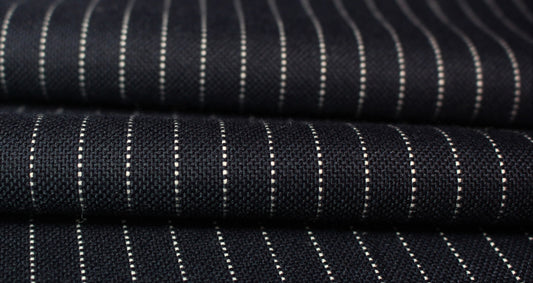 Tissus haute couture. Tissus au mètre pas cher. Tissus pas cher. Acheter tissus au mètre. Tissus français. Tissus de grandes maisons. Tissus haut de gamme. Tissus pour collection. Tissus pour createur. Jeune createur. Laine. Soie. Coton. Lin.