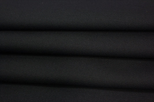 Tissus haute couture. Tissus au mètre pas cher. Tissus pas cher. Acheter tissus au mètre. Tissus français. Tissus de grandes maisons. Tissus haut de gamme. Tissus pour collection. Tissus pour createur. Jeune createur. Laine. Soie. Coton. Lin.