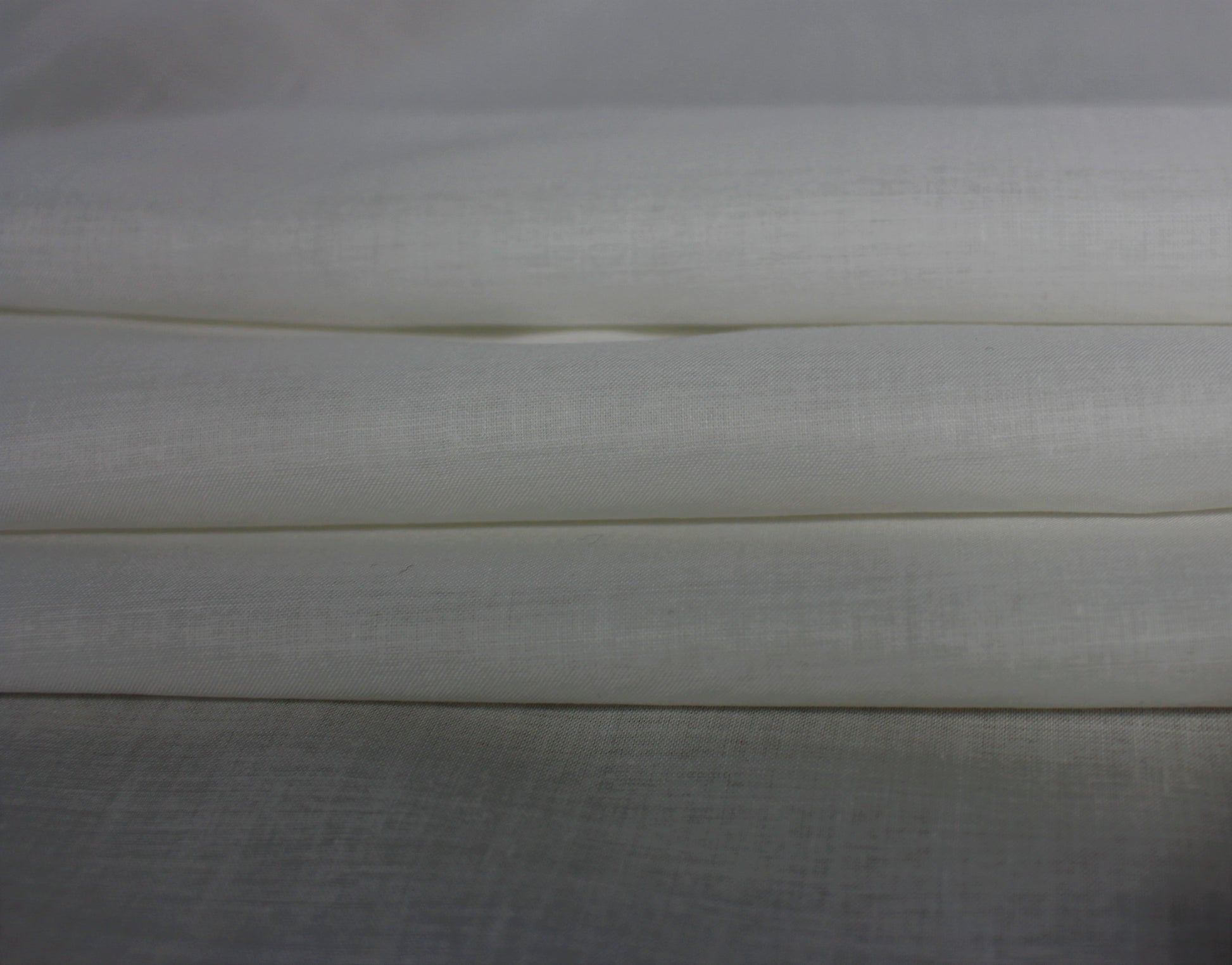 Tissu voile de coton - blanc | Bennytex | Mondial Tissus | Cousette | Tissus de rêve | Tissus.net