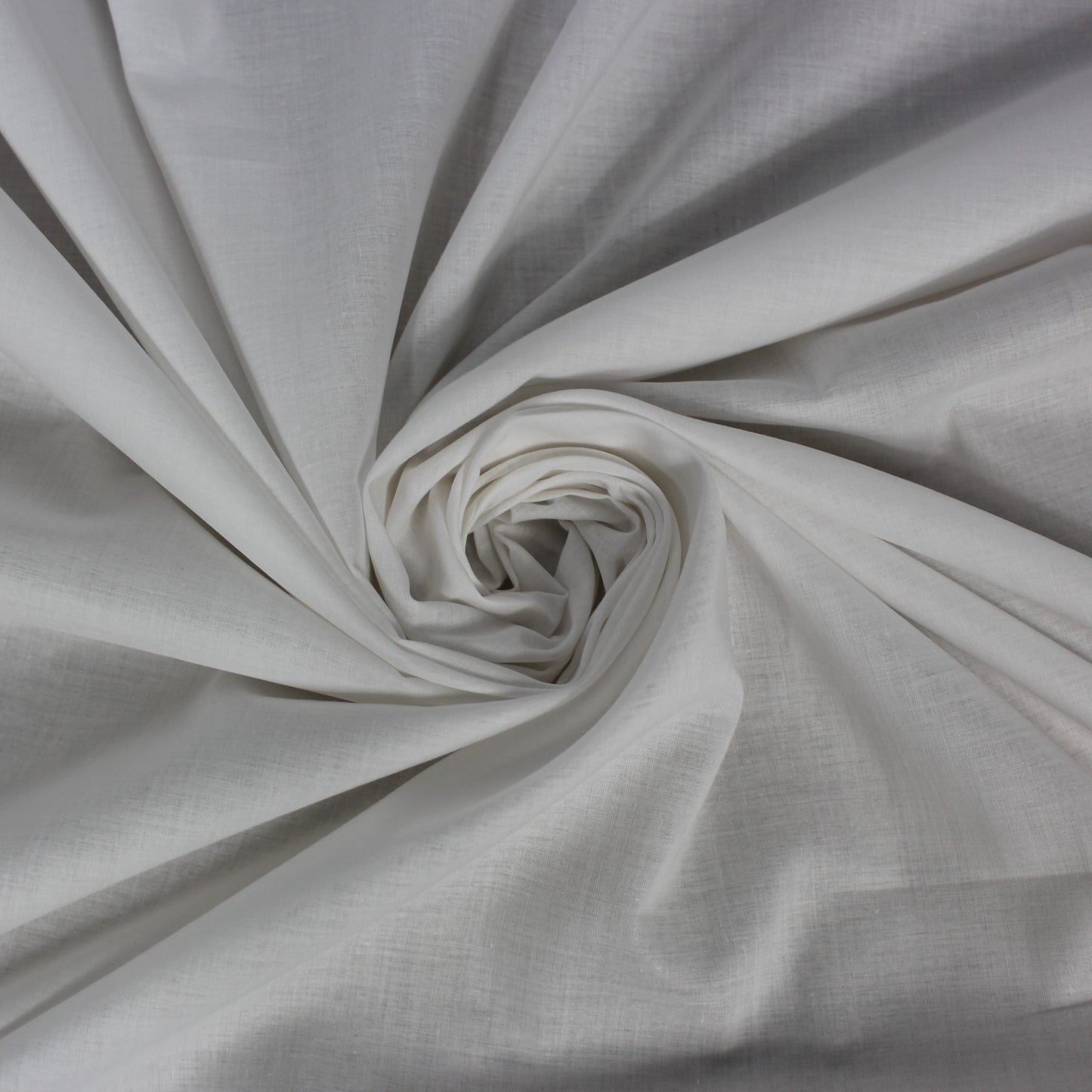 Tissu voile de coton - blanc | Bennytex | Mondial Tissus | Cousette | Tissus de rêve | Tissus.net