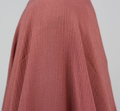 Tissus haute couture. Tissus au mètre pas cher. Tissus pas cher. Acheter tissus au mètre. Tissus français. Tissus de grandes maisons. Tissus haut de gamme. Tissus pour collection. Tissus pour createur. Jeune createur. Laine. Soie. Coton. Lin.