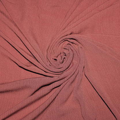 Tissus haute couture. Tissus au mètre pas cher. Tissus pas cher. Acheter tissus au mètre. Tissus français. Tissus de grandes maisons. Tissus haut de gamme. Tissus pour collection. Tissus pour createur. Jeune createur. Laine. Soie. Coton. Lin.