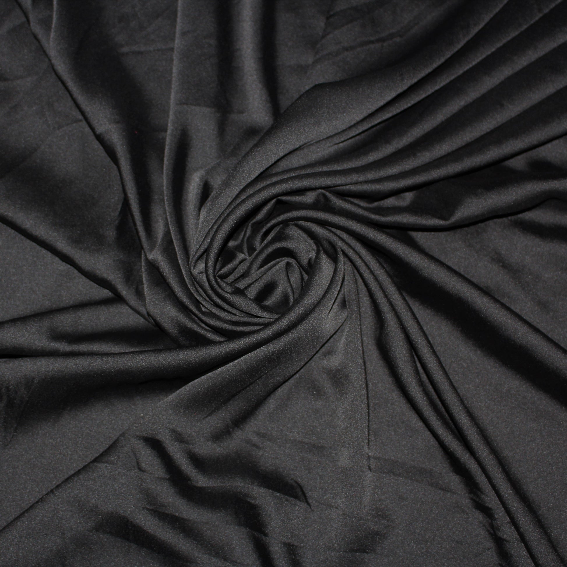 Tissus haute couture. Tissus au mètre pas cher. Tissus pas cher. Acheter tissus au mètre. Tissus français. Tissus de grandes maisons. Tissus haut de gamme. Tissus pour collection. Tissus pour createur. Jeune createur. Laine. Soie. Coton. Lin.