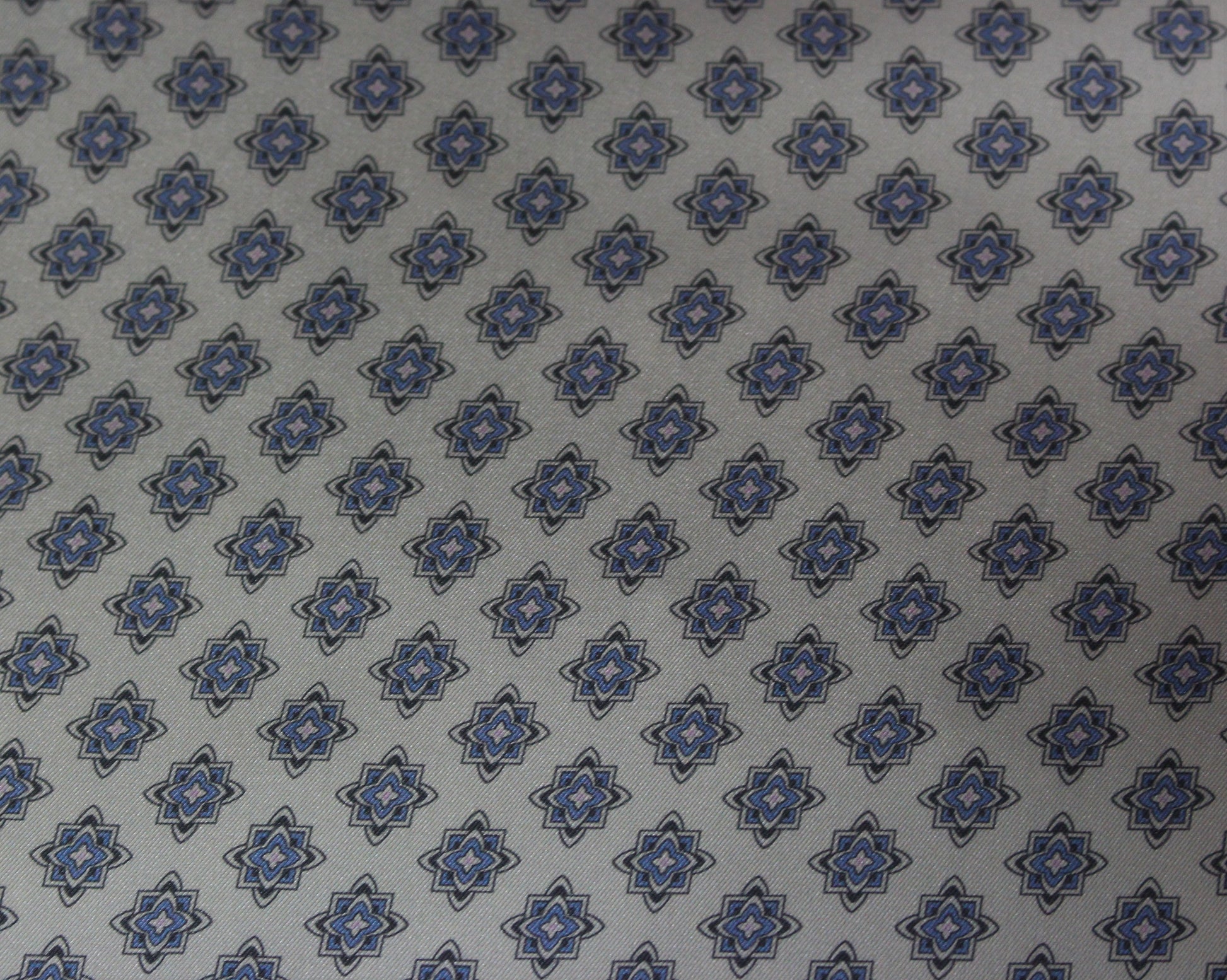 Tissu twill polyester imprimé baroque - photo 5/5 | So Tissus