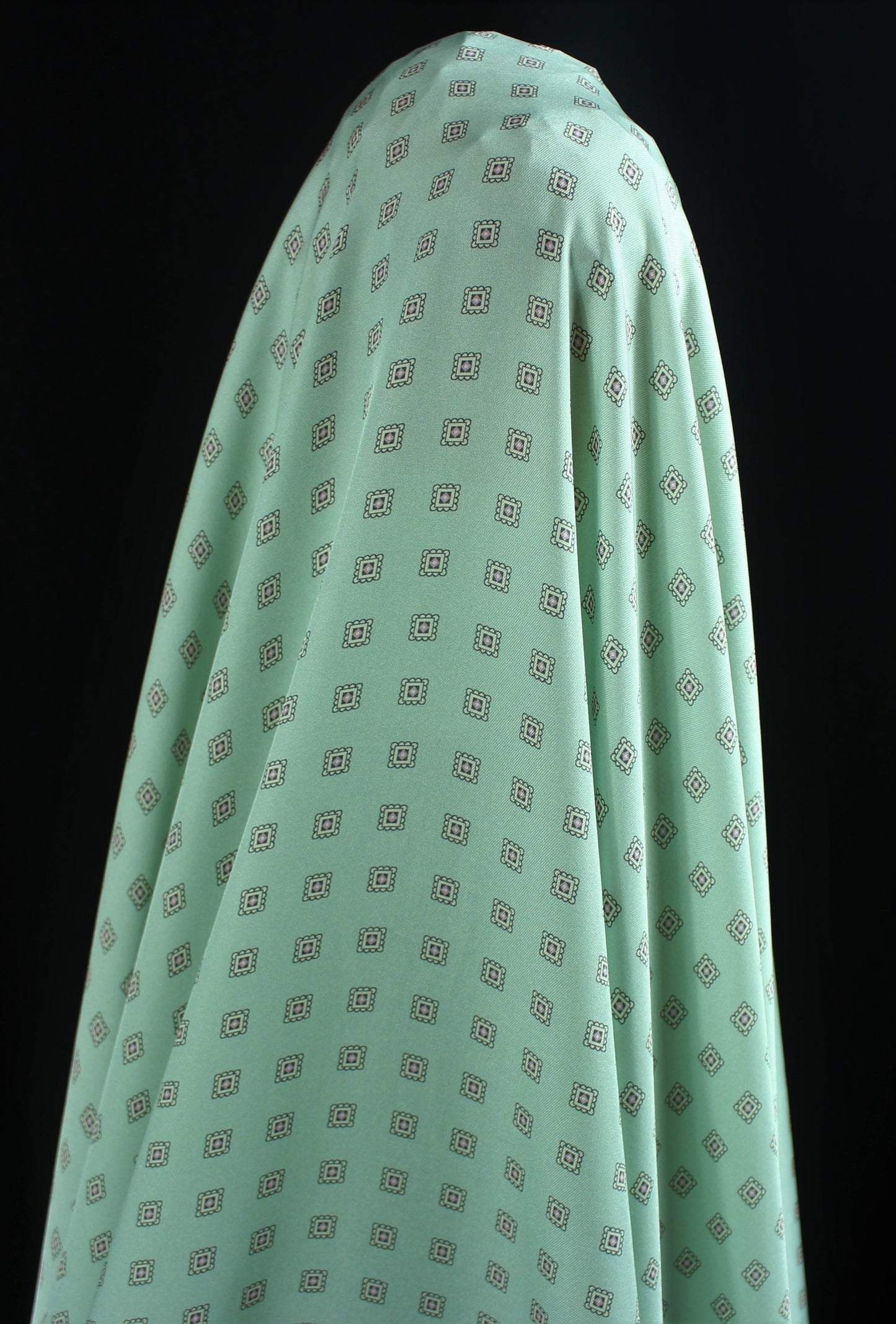 Tissu twill polyester imprimé petit carré - vert d'eau - photo 3/4 | So Tissus