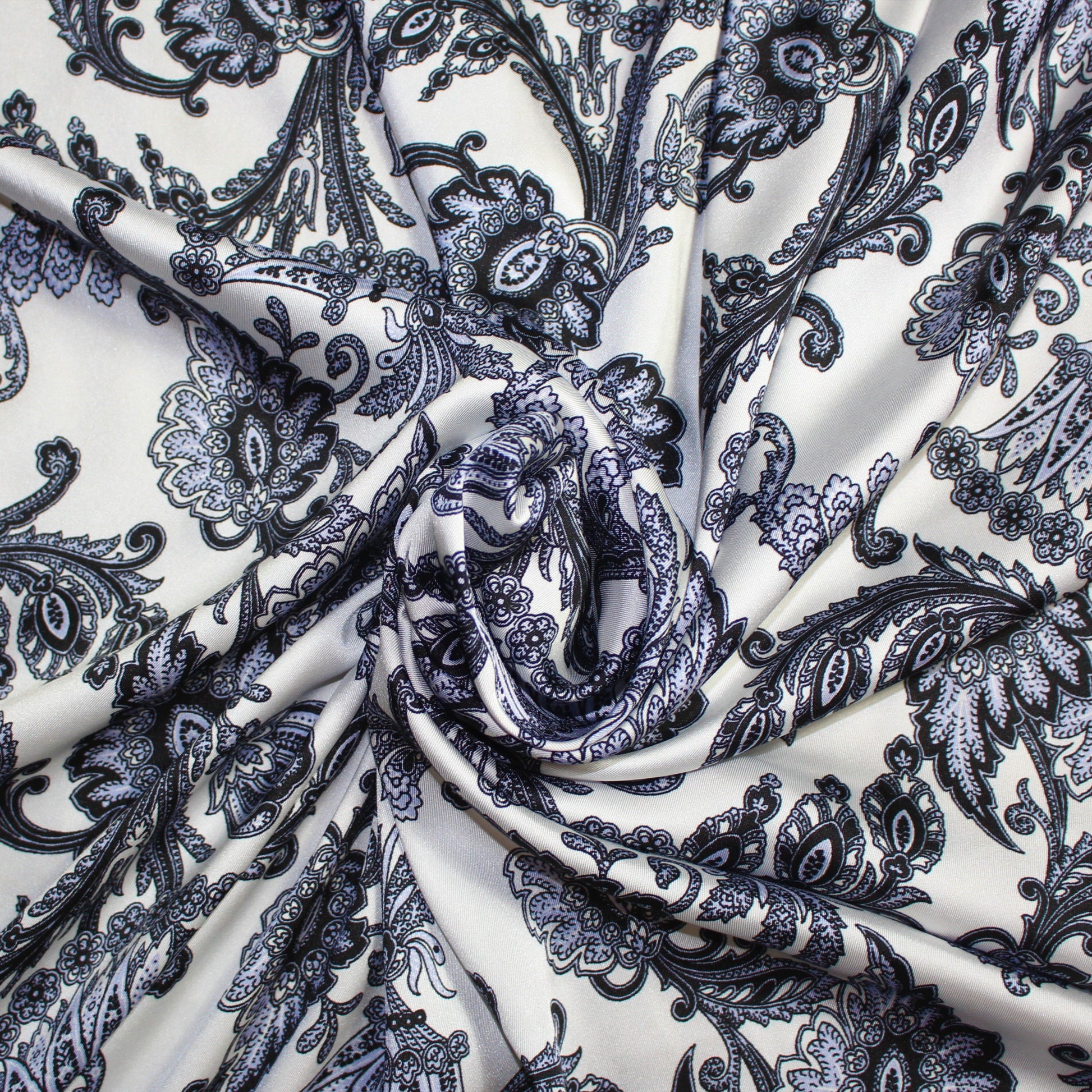 Tissu twill polyester imprimé cachemire - photo 1/4 | So Tissus