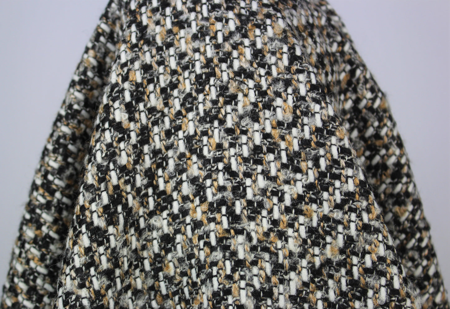 Coupon de 1,5 mètre - tweed de laine - beige noir et blanc - photo 4/5 | So Tissus