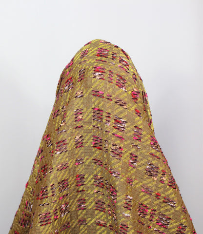 Tissus haute couture. Tissus au mètre pas cher. Tissus pas cher. Acheter tissus au mètre. Tissus français. Tissus de grandes maisons. Tissus haut de gamme. Tissus pour collection. Tissus pour createur. Jeune createur. Laine. Soie. Coton. Lin.