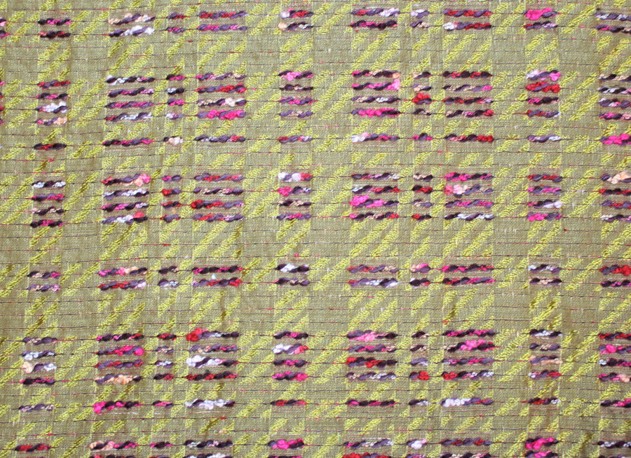 Tissus haute couture. Tissus au mètre pas cher. Tissus pas cher. Acheter tissus au mètre. Tissus français. Tissus de grandes maisons. Tissus haut de gamme. Tissus pour collection. Tissus pour createur. Jeune createur. Laine. Soie. Coton. Lin.