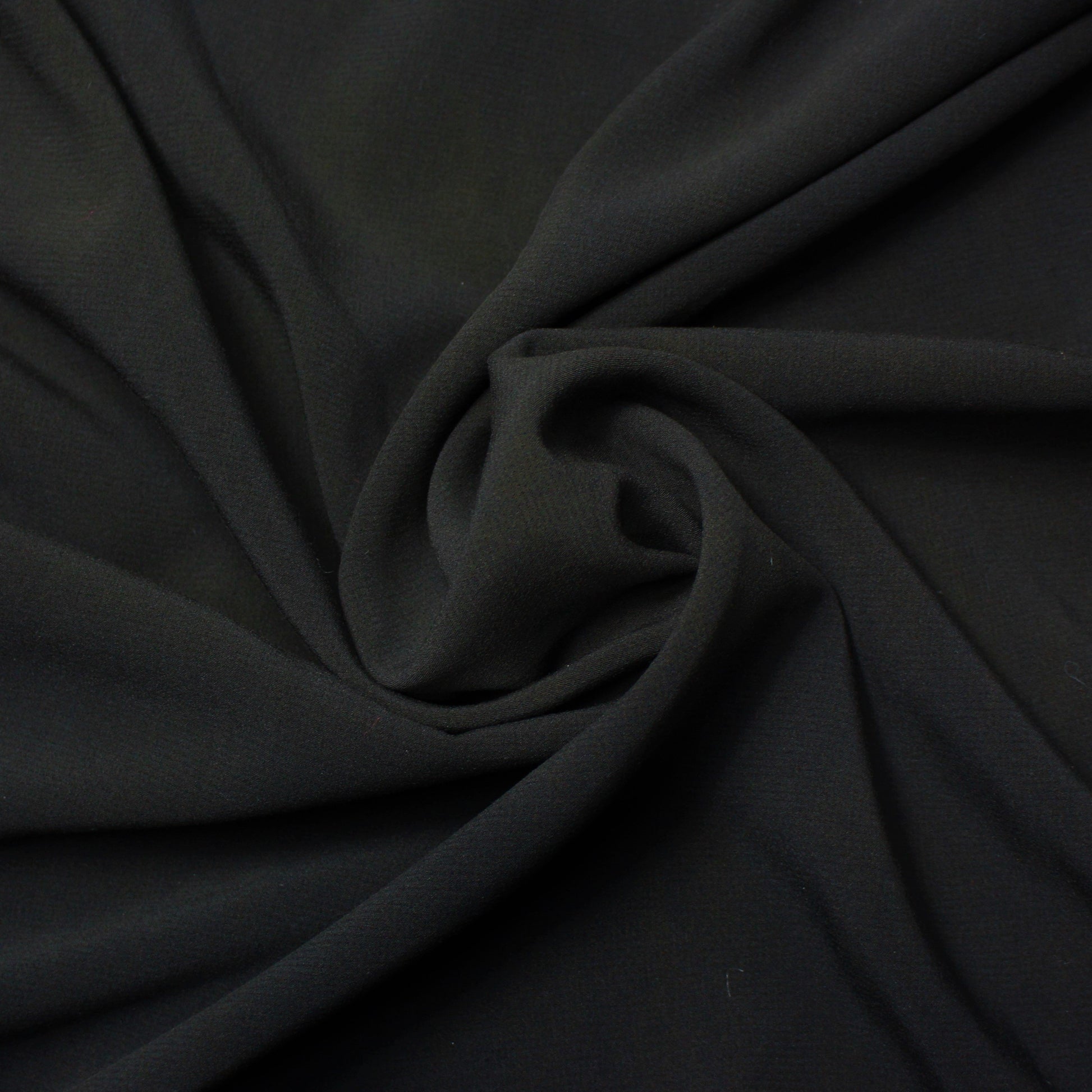 Tissus haute couture. Tissus au mètre pas cher. Tissus pas cher. Acheter tissus au mètre. Tissus français. Tissus de grandes maisons. Tissus haut de gamme. Tissus pour collection. Tissus pour createur. Jeune createur. Laine. Soie. Coton. Lin.