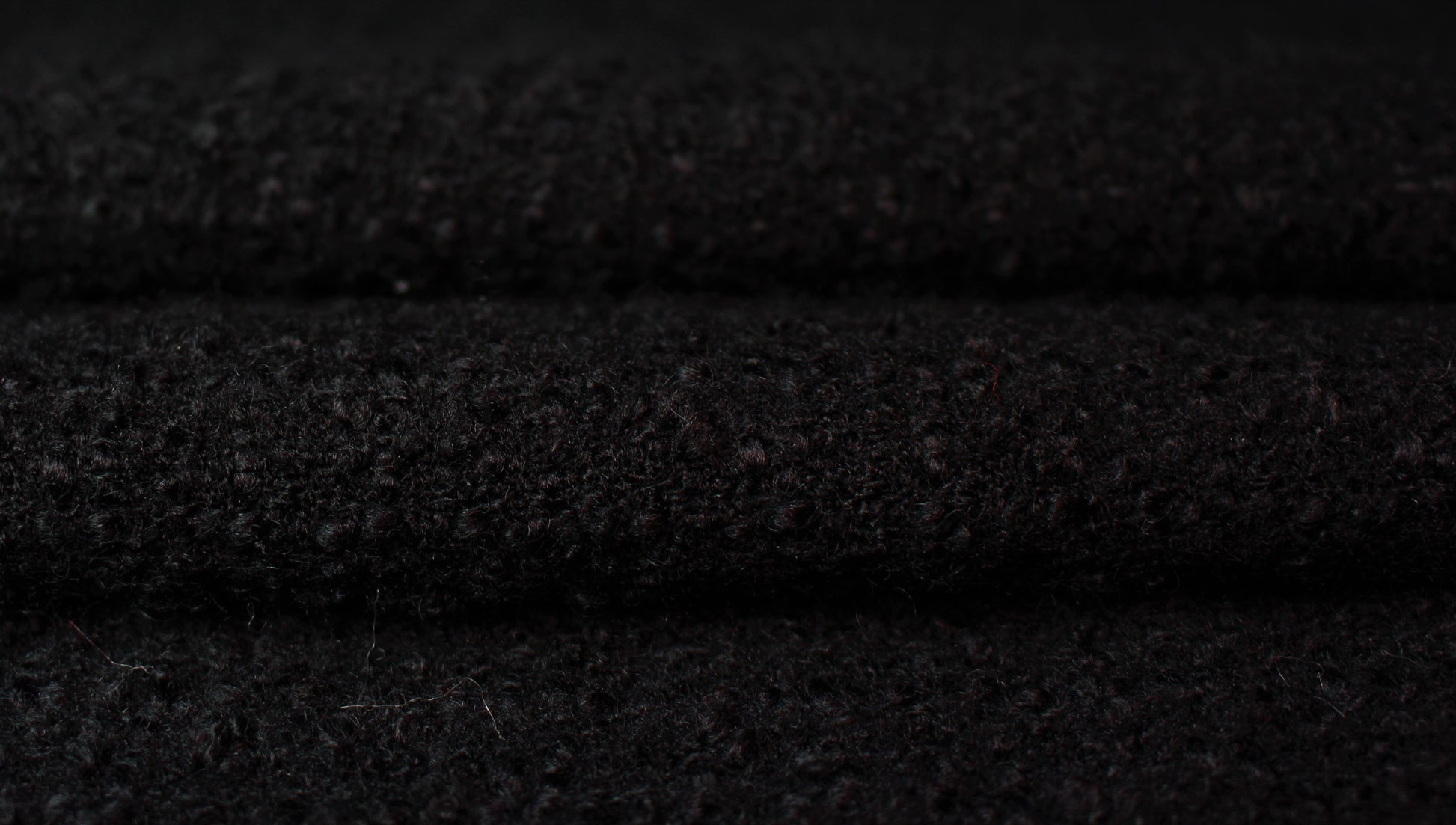 Tissu tweed de laine bouclette noir - à carreaux ton sur ton | Bennytex | Mondial Tissus | Cousette | Tissus de rêve | Tissus.net