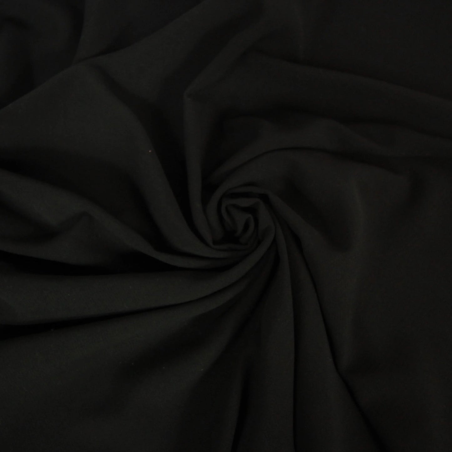 Tissus haute couture. Tissus au mètre pas cher. Tissus pas cher. Acheter tissus au mètre. Tissus français. Tissus de grandes maisons. Tissus haut de gamme. Tissus pour collection. Tissus pour createur. Jeune createur. Laine. Soie. Coton. Lin.