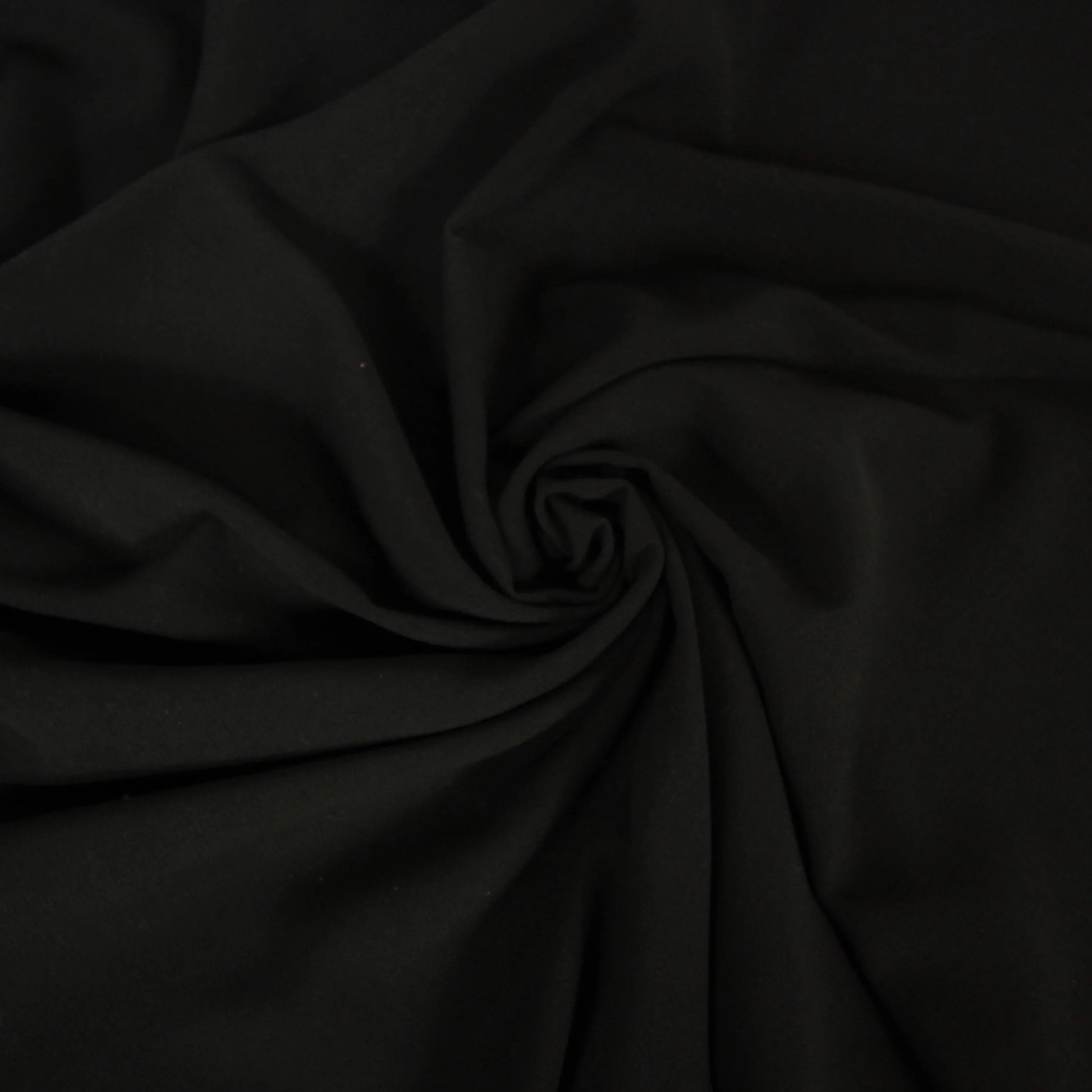 Tissus haute couture. Tissus au mètre pas cher. Tissus pas cher. Acheter tissus au mètre. Tissus français. Tissus de grandes maisons. Tissus haut de gamme. Tissus pour collection. Tissus pour createur. Jeune createur. Laine. Soie. Coton. Lin.
