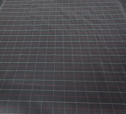 Tissus haute couture. Tissus au mètre pas cher. Tissus pas cher. Acheter tissus au mètre. Tissus français. Tissus de grandes maisons. Tissus haut de gamme. Tissus pour collection. Tissus pour createur. Jeune createur. Laine. Soie. Coton. Lin.