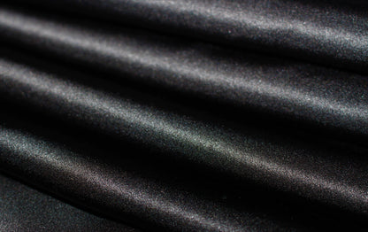 Tissu satin de soie 100% - noir | Bennytex | Mondial Tissus | Cousette | Tissus de rêve | Tissus.net