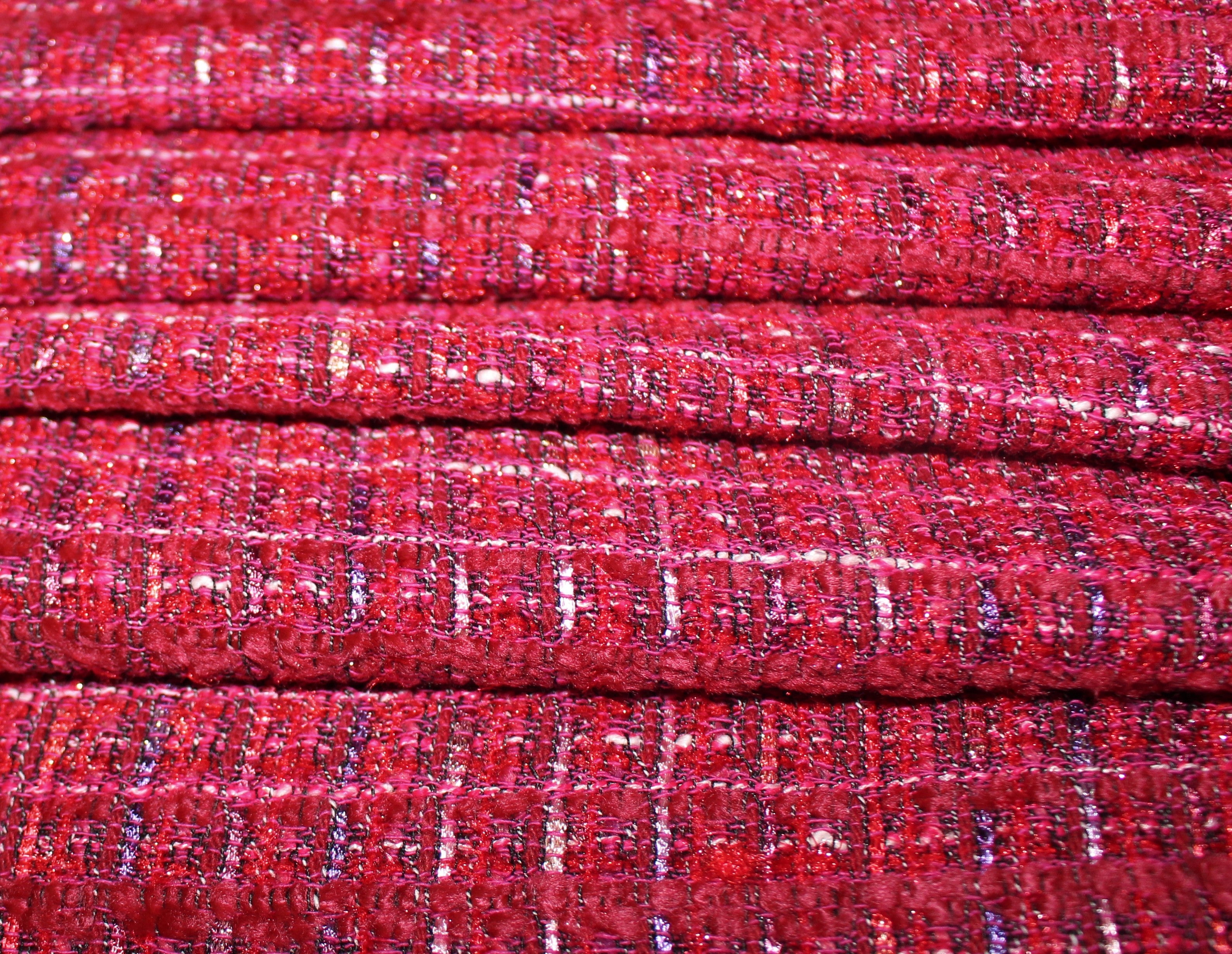 Coupon de 1,5 mètres - Tissu tweed acétate - ton rouge et rose – So Tissus