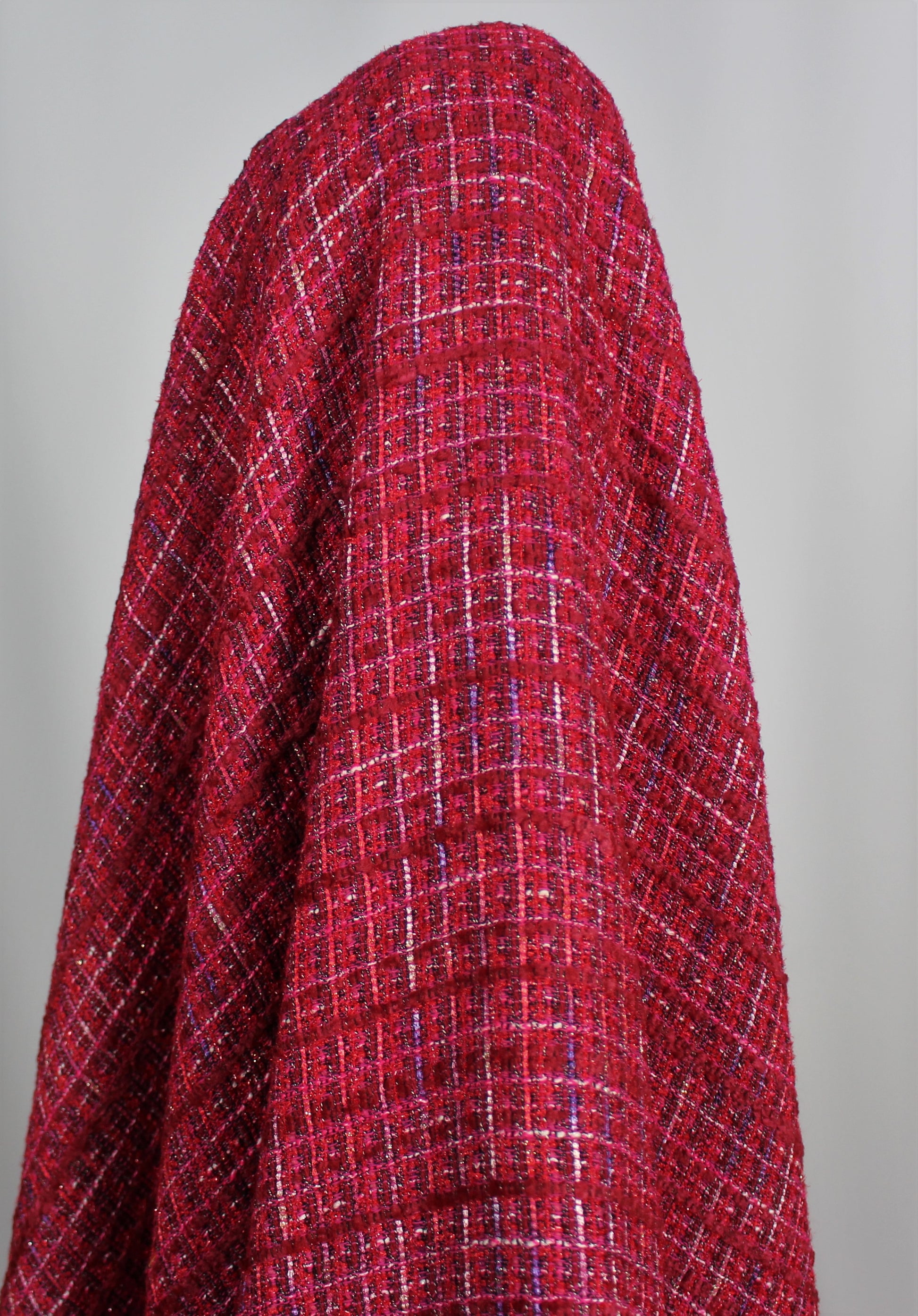 So Tissus - Coupon de 1,5 mètre - tissu tweed acétate - ton rouge et rose  | Bennytex | Mondial Tissus | Cousette | Tissus de rêve | Tissus.net