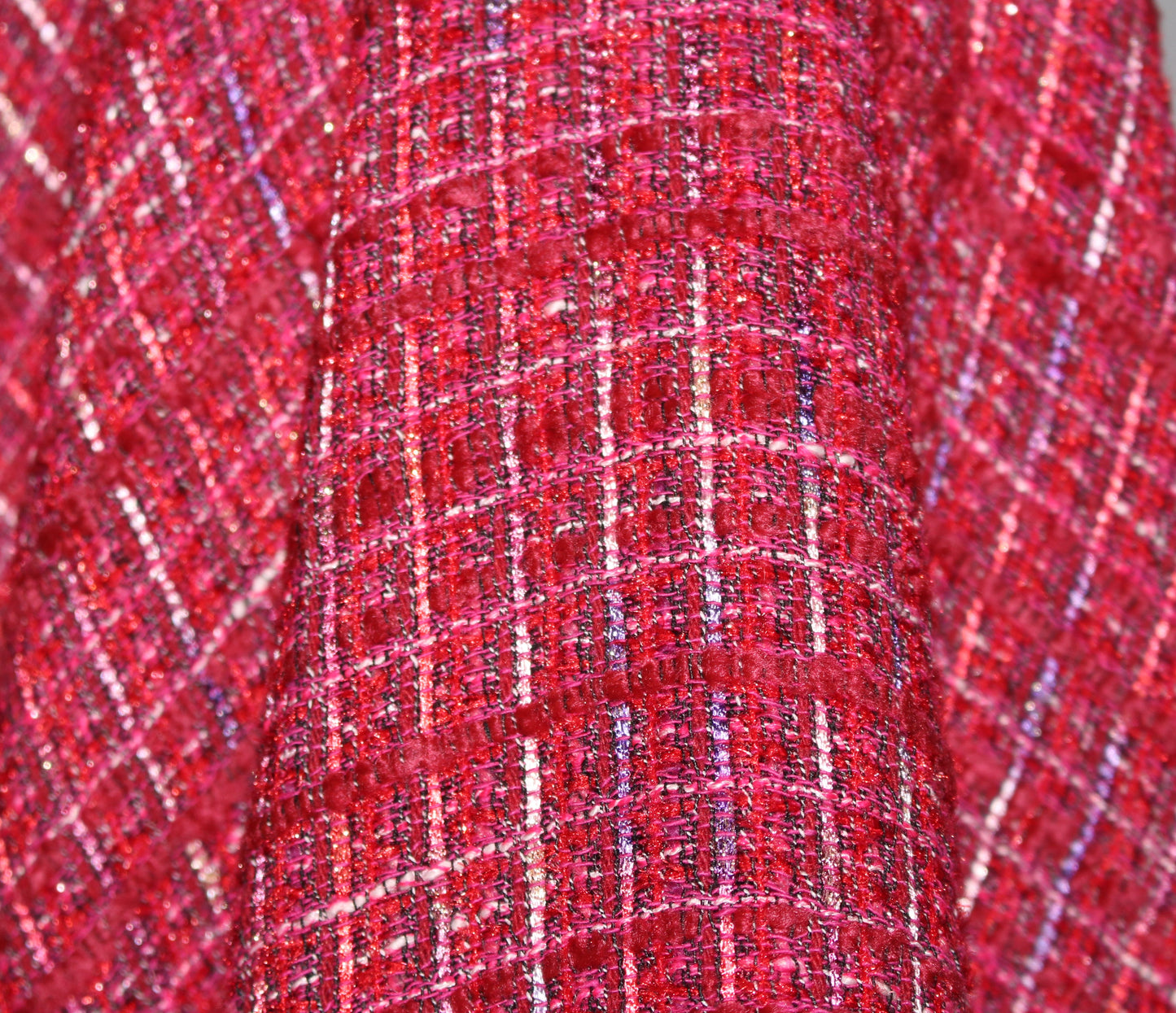 So Tissus - Coupon de 1,5 mètre - tissu tweed acétate - ton rouge et rose  | Bennytex | Mondial Tissus | Cousette | Tissus de rêve | Tissus.net