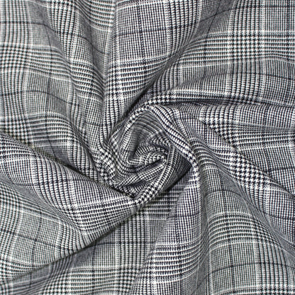 Tissus haute couture. Tissus au mètre pas cher. Tissus pas cher. Acheter tissus au mètre. Tissus français. Tissus de grandes maisons. Tissus haut de gamme. Tissus pour collection. Tissus pour createur. Jeune createur. Laine. Soie. Coton. Lin.