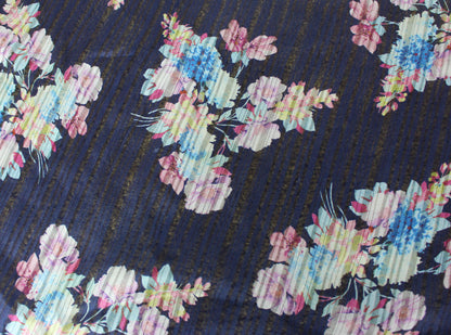 So Tissus | Coupon de 3 mètres - Crêpe georgette polyester - imprimé fleuri| Bennytex | Mondial Tissus | Cousette | Tissus de rêve | Tissus.net