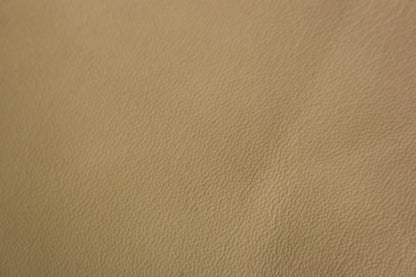 Cuir d'agneau - couleur poudre | Bennytex | Mondial Tissus | Cousette | Tissus de rêve | Tissus.net