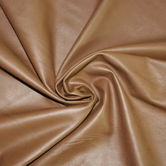 Tissus haute couture. Tissus au mètre pas cher. Tissus pas cher. Acheter tissus au mètre. Tissus français. Tissus de grandes maisons. Tissus haut de gamme. Tissus pour collection. Tissus pour createur. Jeune createur. Laine. Soie. Coton. Lin.
