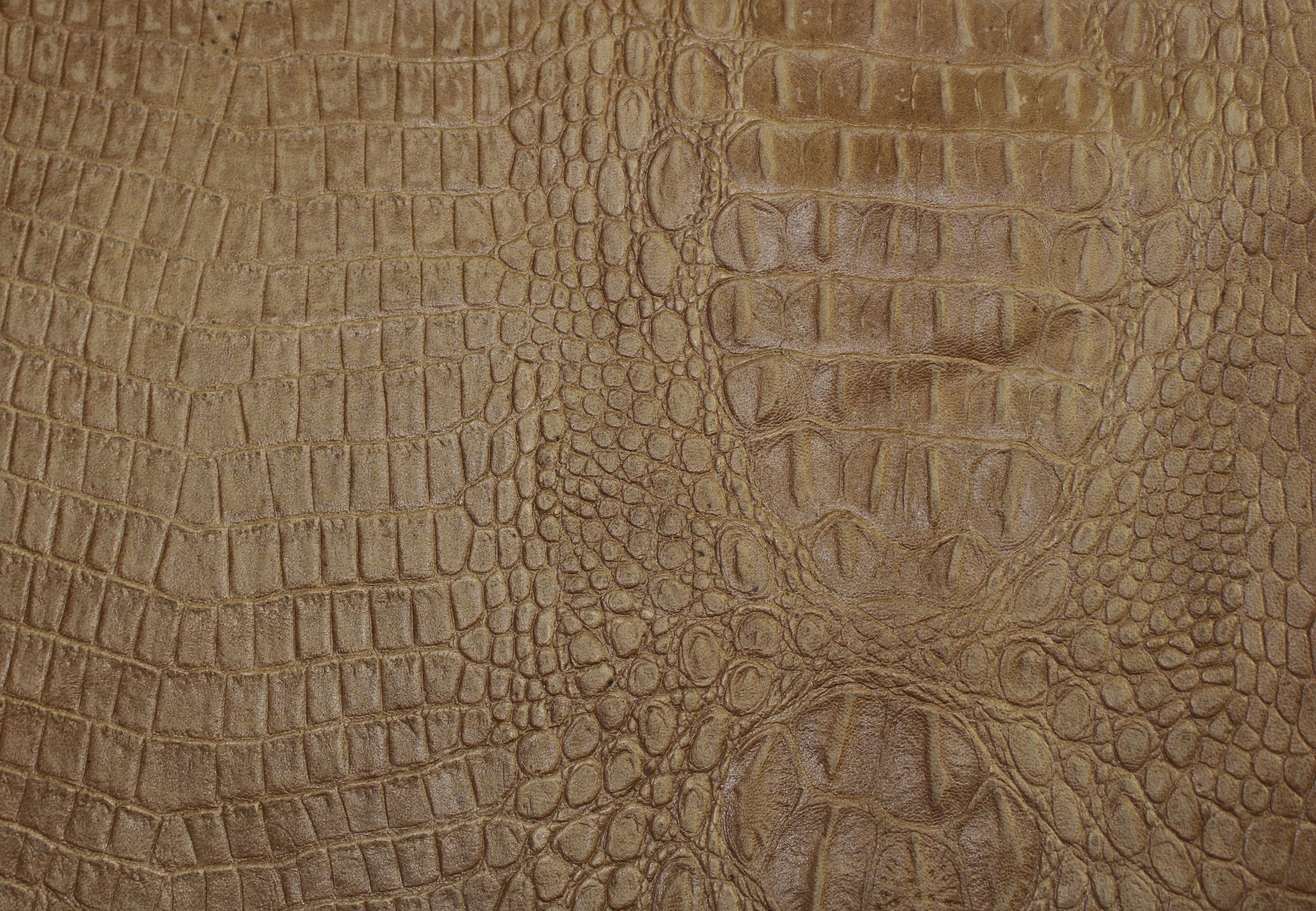 Tissus haute couture. Tissus au mètre pas cher. Tissus pas cher. Acheter tissus au mètre. Tissus français. Tissus de grandes maisons. Tissus haut de gamme. Tissus pour collection. Tissus pour createur. Jeune createur. Laine. Soie. Coton. Lin.