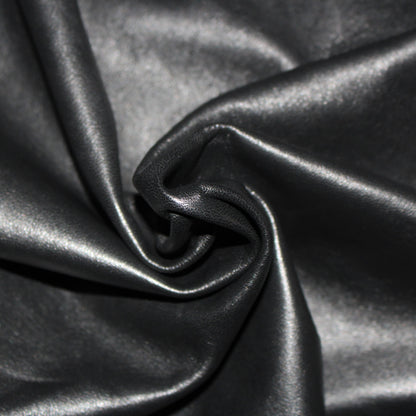 Tissus haute couture. Tissus au mètre pas cher. Tissus pas cher. Acheter tissus au mètre. Tissus français. Tissus de grandes maisons. Tissus haut de gamme. Tissus pour collection. Tissus pour createur. Jeune createur. Laine. Soie. Coton. Lin.