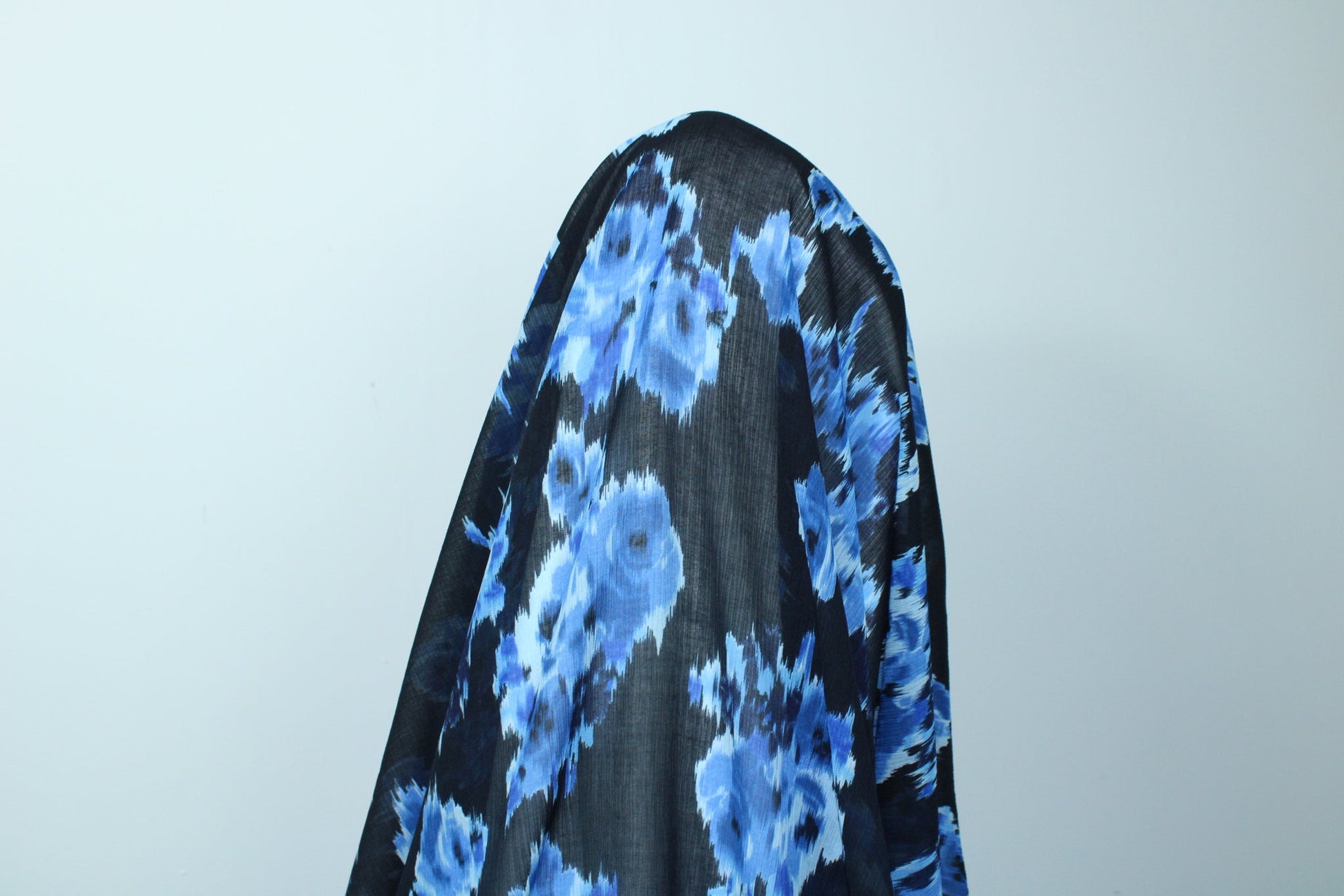 Tissu crêpon de soie viscose - imprimé tâcheté - photo 3/6 | So Tissus