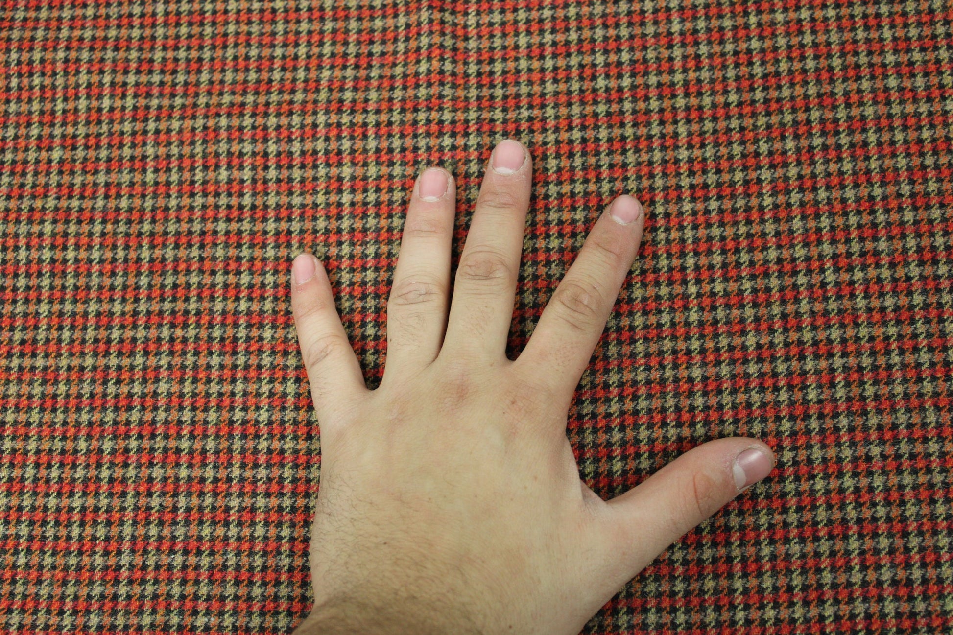 Tissu lainage - pieds de poule - ton orangé - photo 5/5 | So Tissus