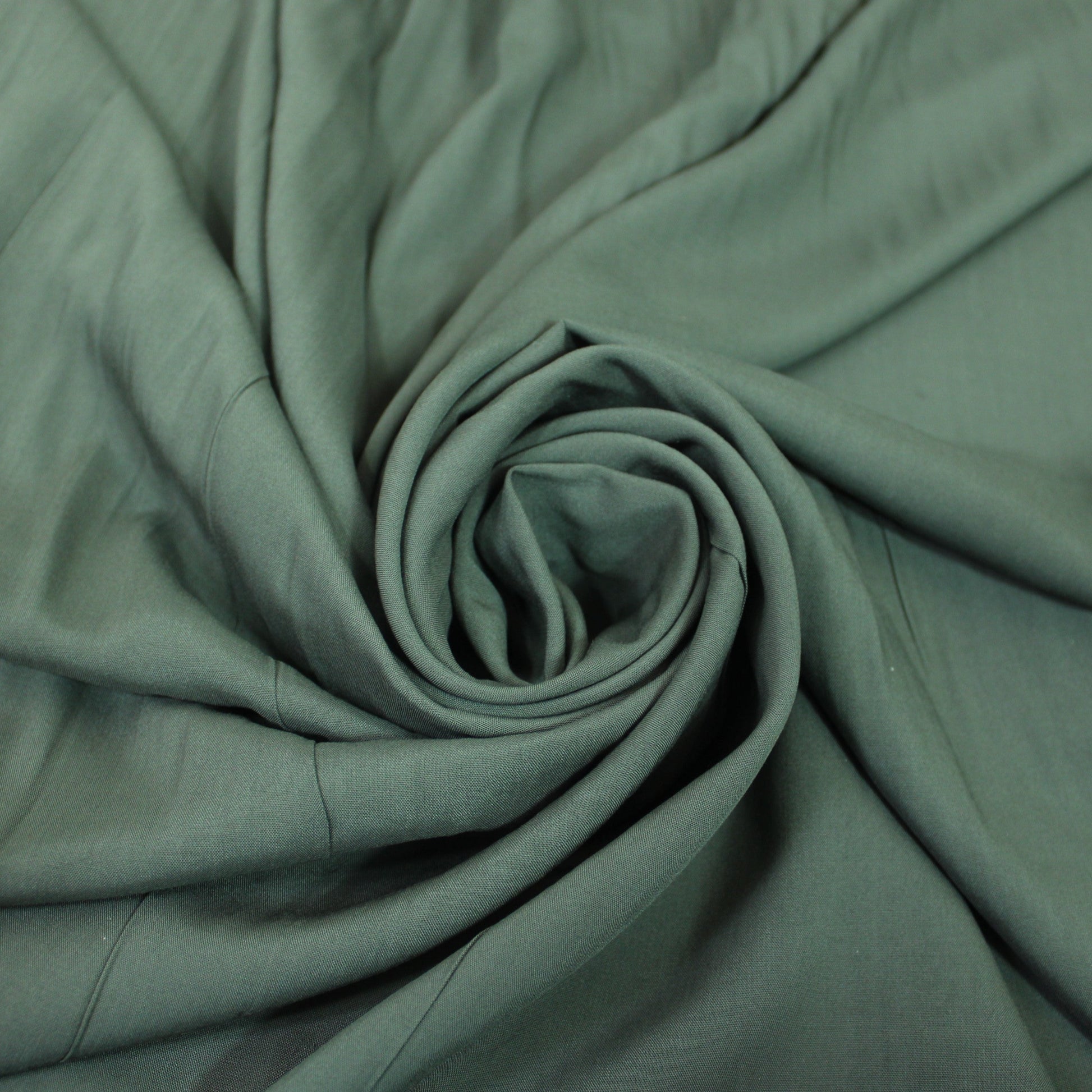 Tissu voile de viscose - gris vert - photo 1/3 | So Tissus