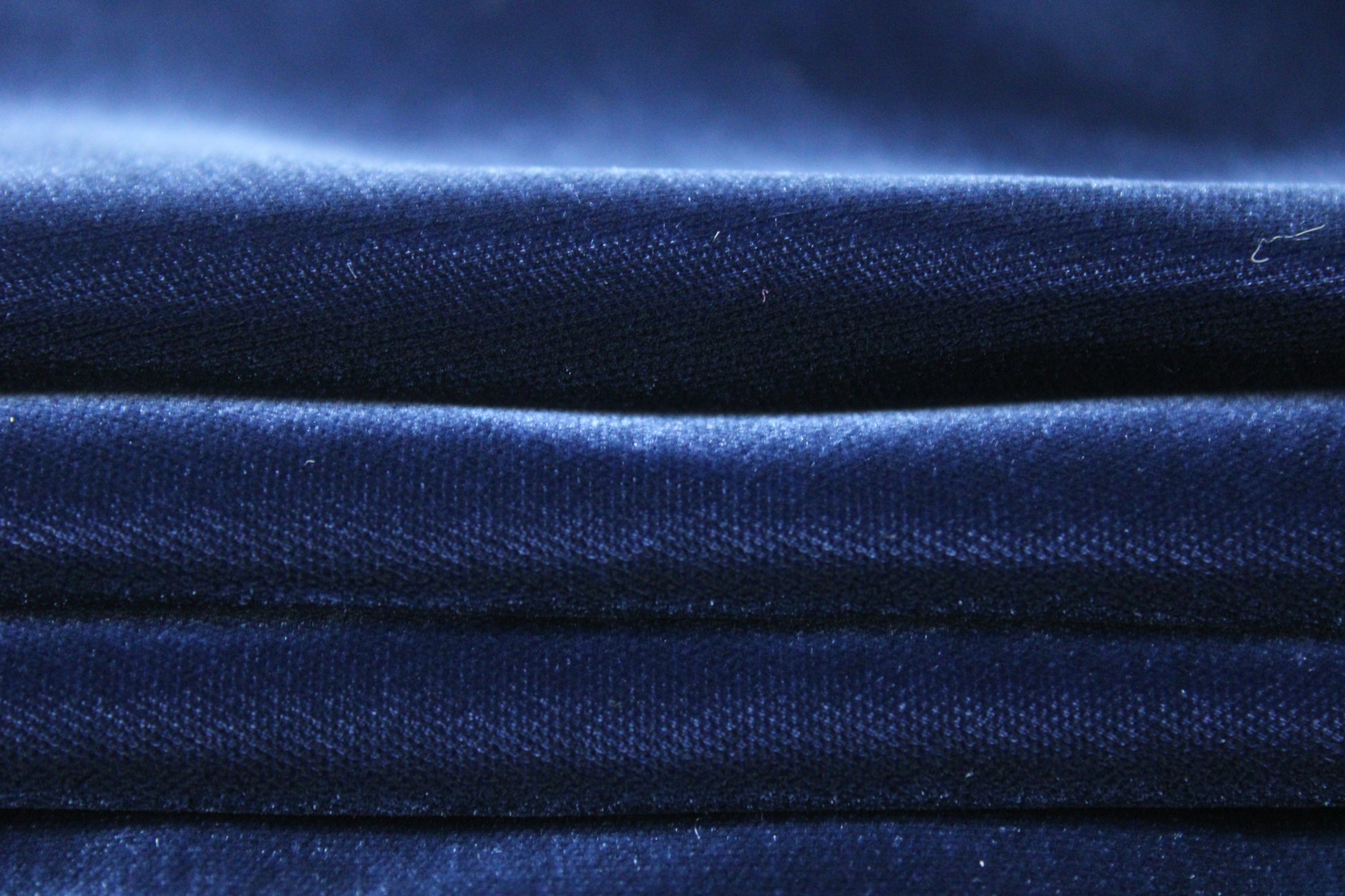 Tissu velours lisse - bleu nuit - photo 2/3 | So Tissus
