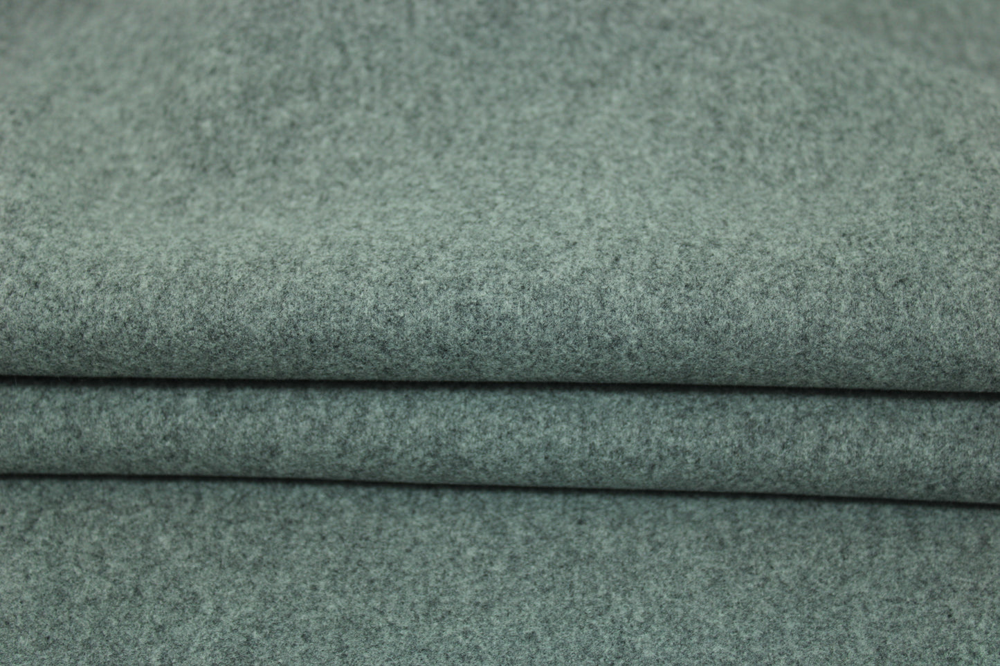 Tissu double drap de laine - gris clair - photo 2/3 | So Tissus
