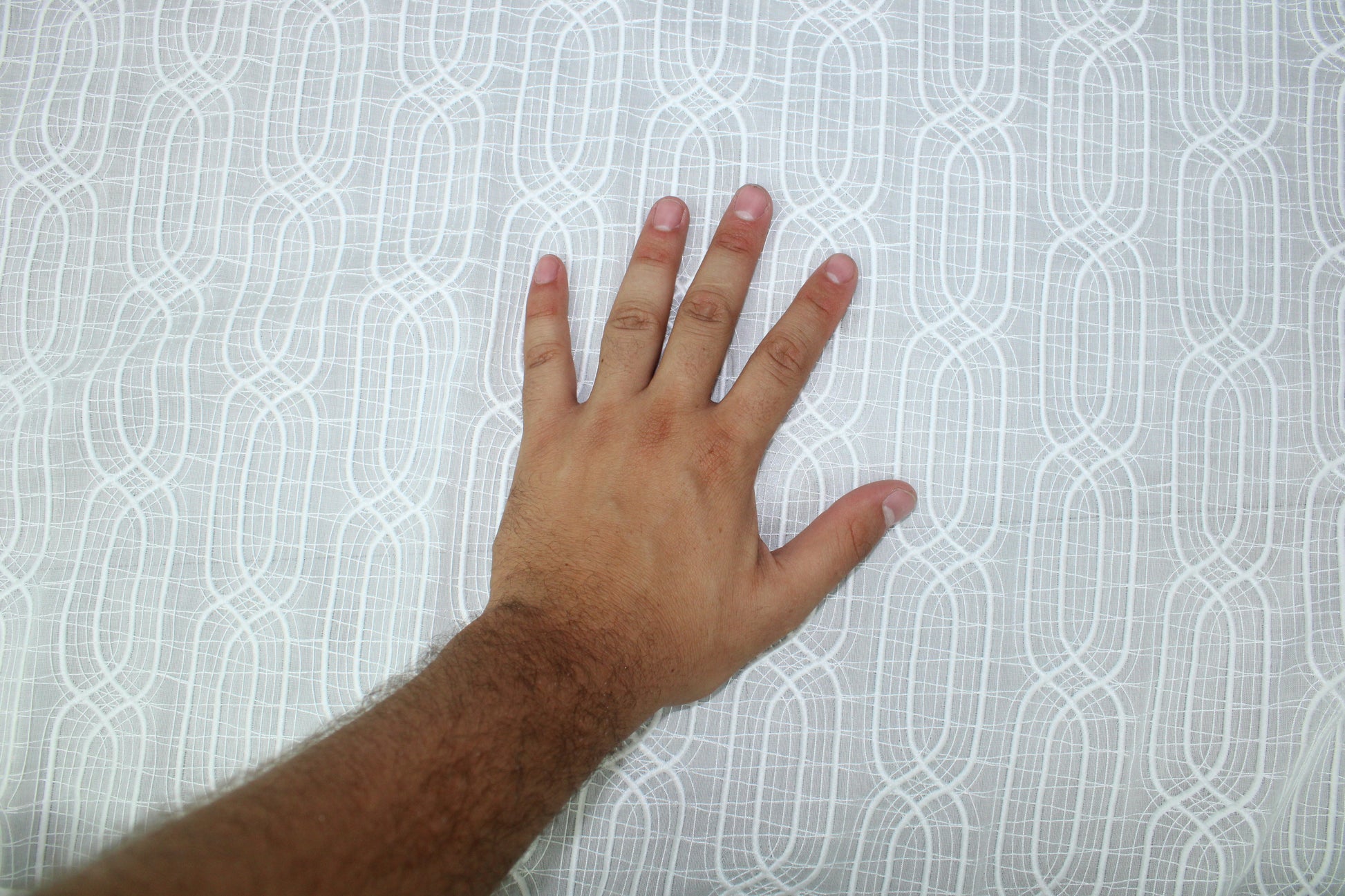 Tissu voile coton brodé - motif géométrique - blanc - photo 5/6 | So Tissus
