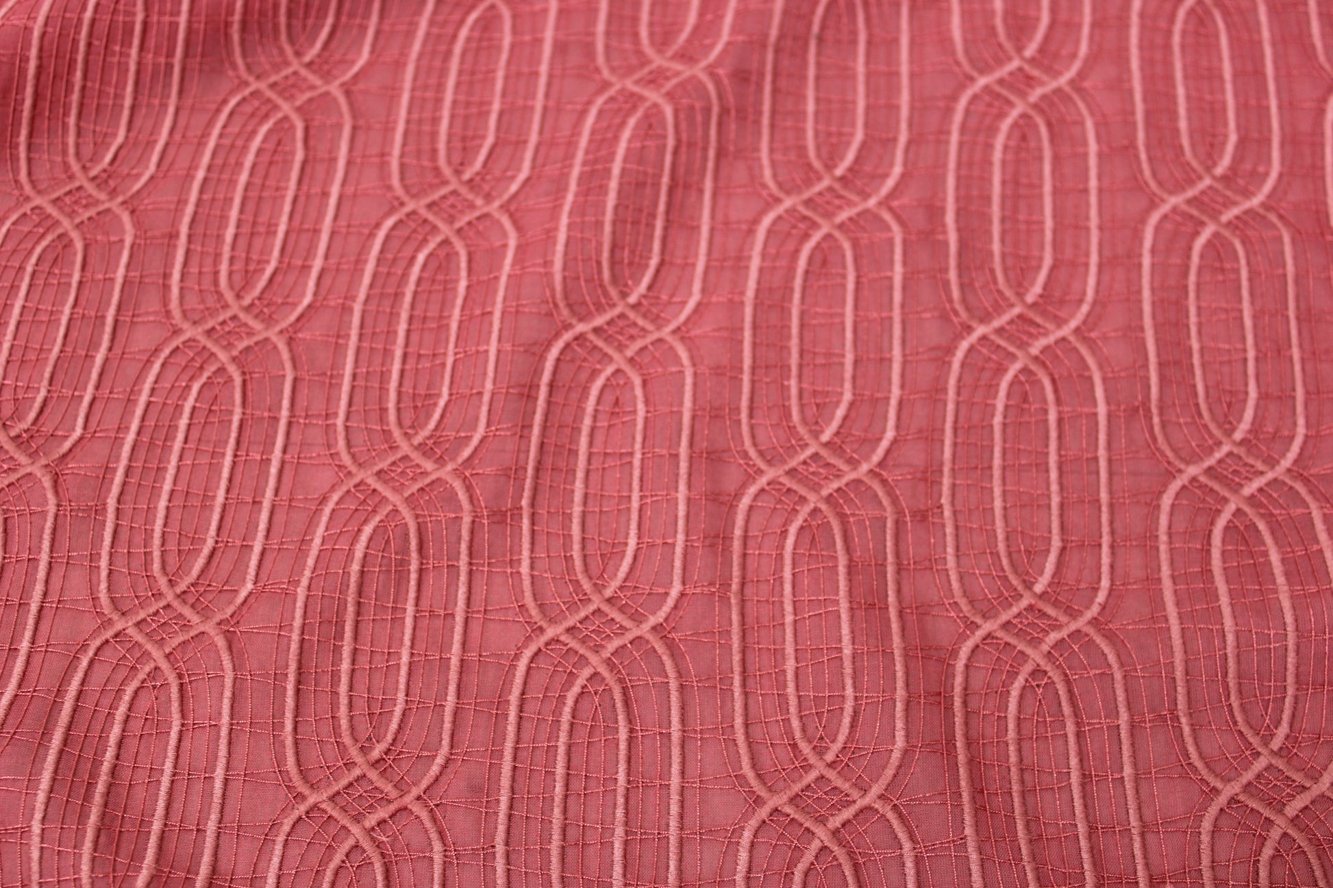 Tissu voile coton brodé - motif géométrique - saumon - photo 4/5 | So Tissus
