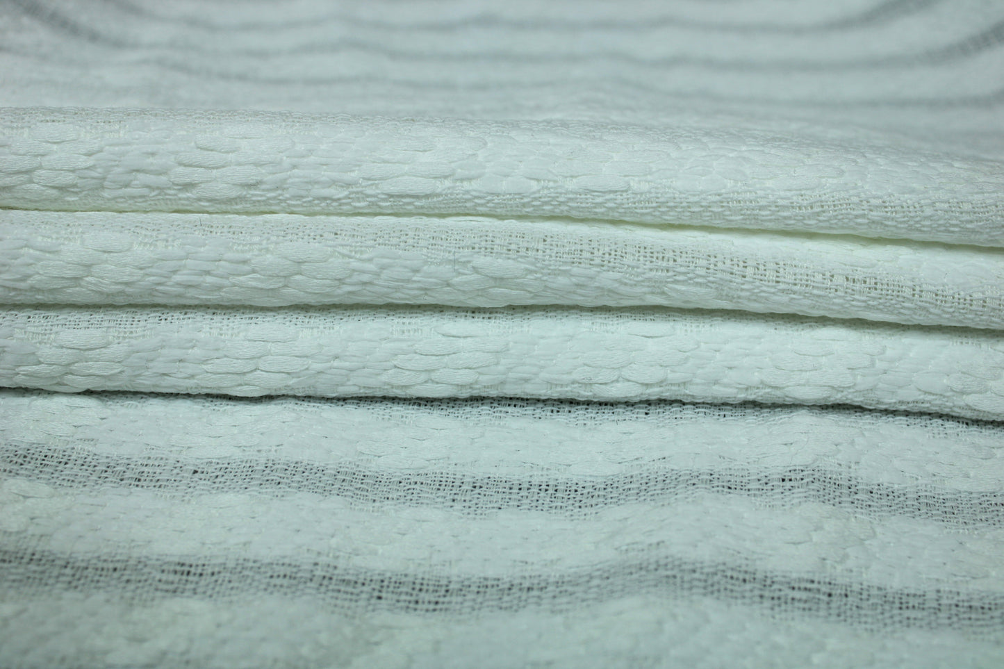 Tissu tweed à rayures - ton sur ton - blanc - photo 2/4 | So Tissus