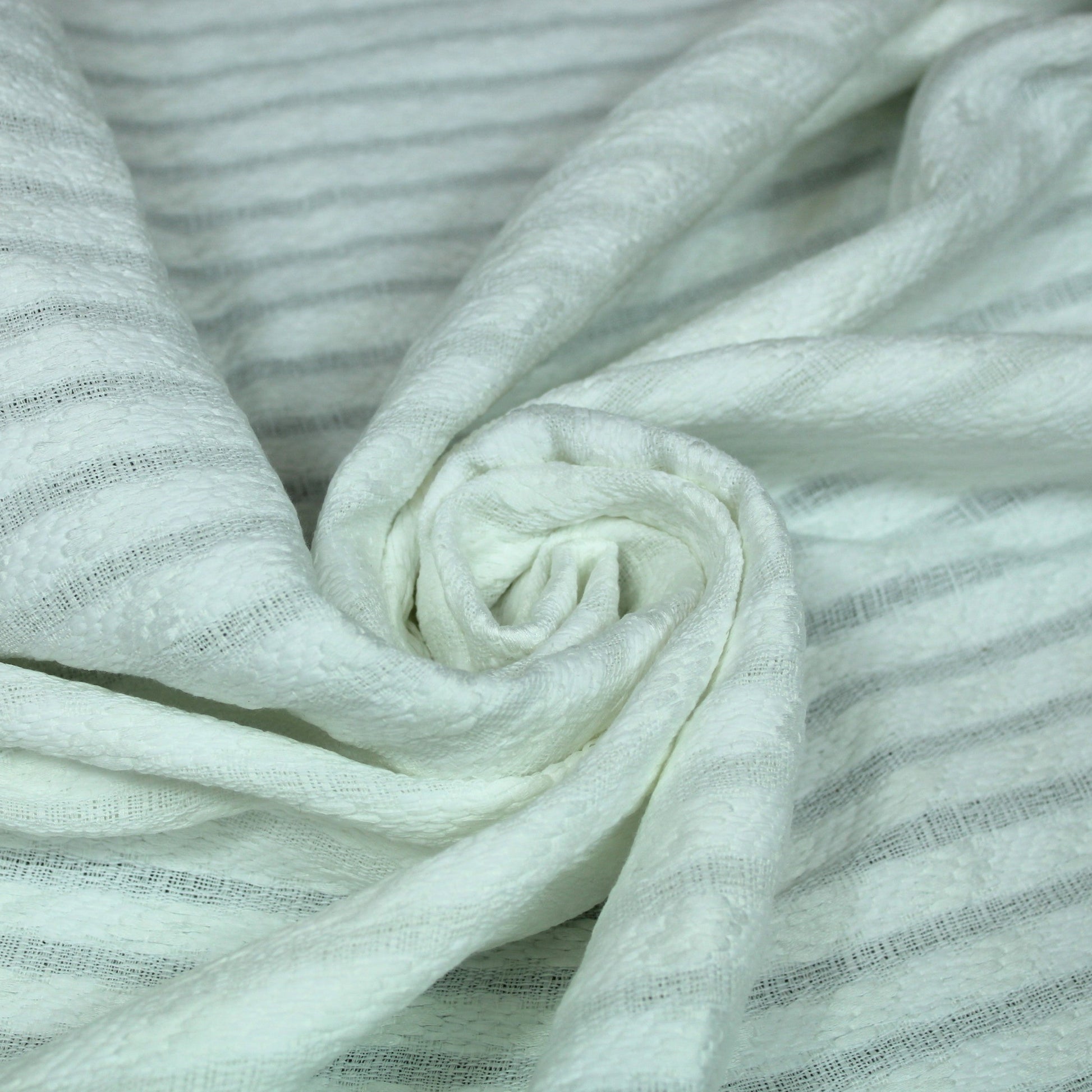 Tissu tweed à rayures - ton sur ton - blanc - photo 1/4 | So Tissus