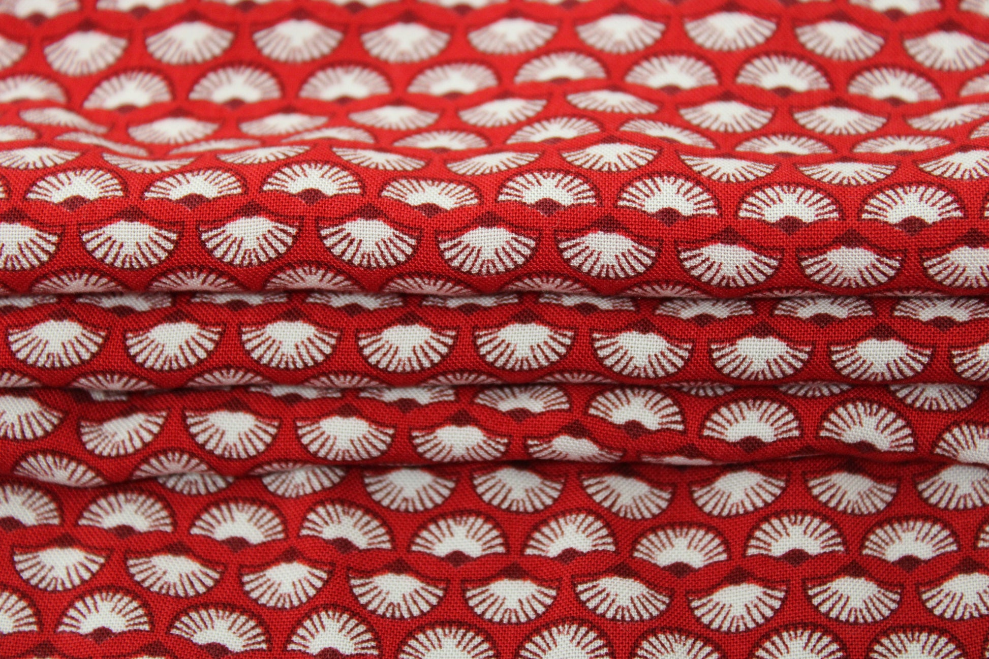 Tissu javanaise de viscose - imprimé éventail - photo 2/5 | So Tissus
