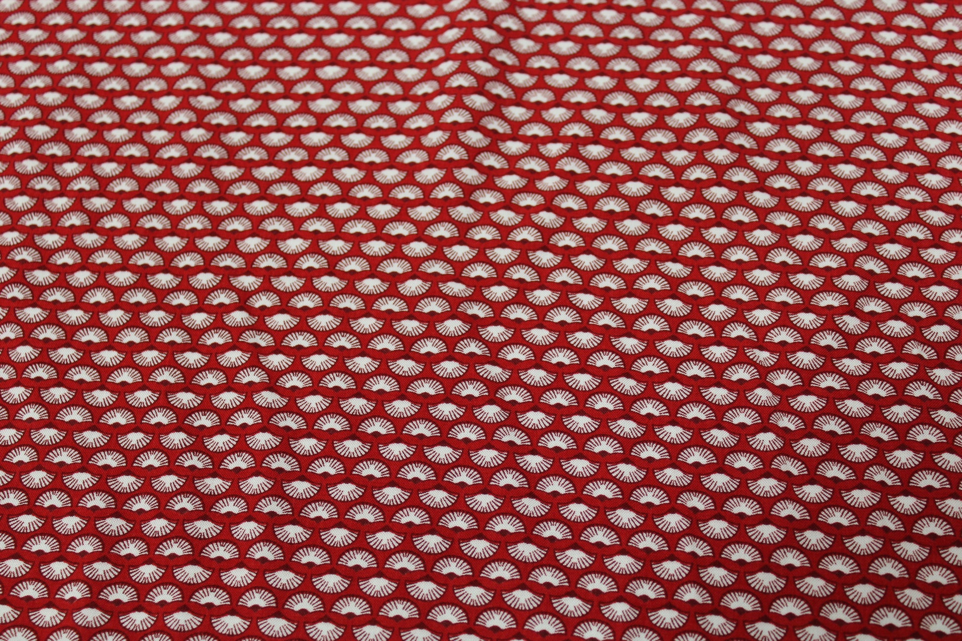 Tissu javanaise de viscose - imprimé éventail - photo 5/5 | So Tissus