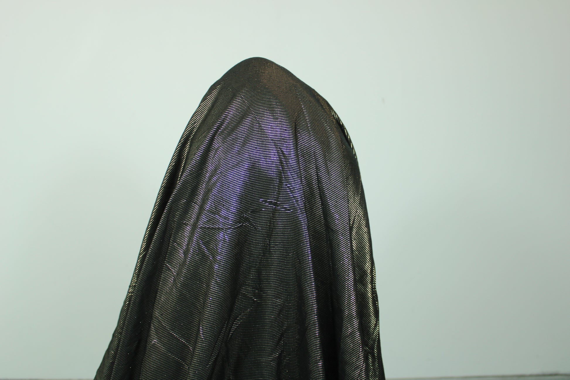 Tissu viscose - à rayures - noir et doré - photo 3/4 | So Tissus