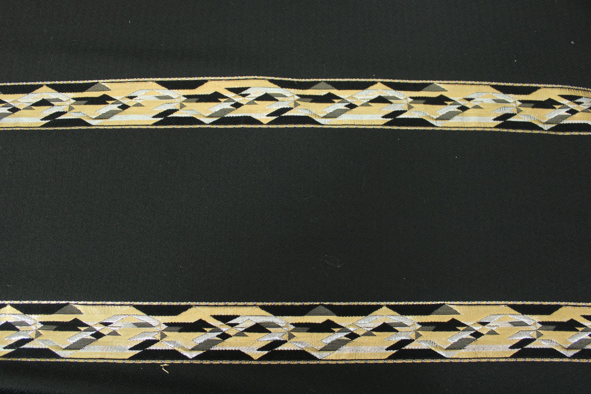 Tissu brocart imprimé rayures - doré et argenté - photo 4/5 | So Tissus
