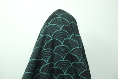 Tissu maille - imprimé écaille - vert pin et noir - photo 3/4 | So Tissus