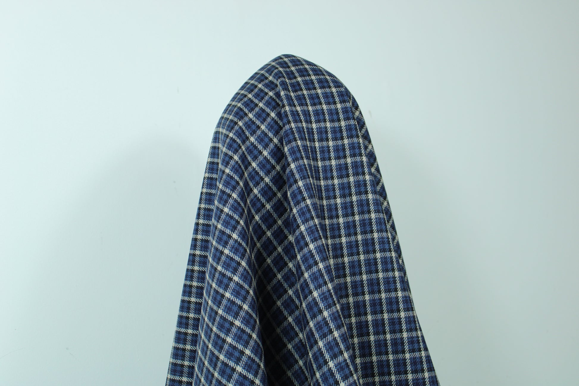 Tissu crêpe de laine - à carreaux - ton bleu - photo 3/4 | So Tissus