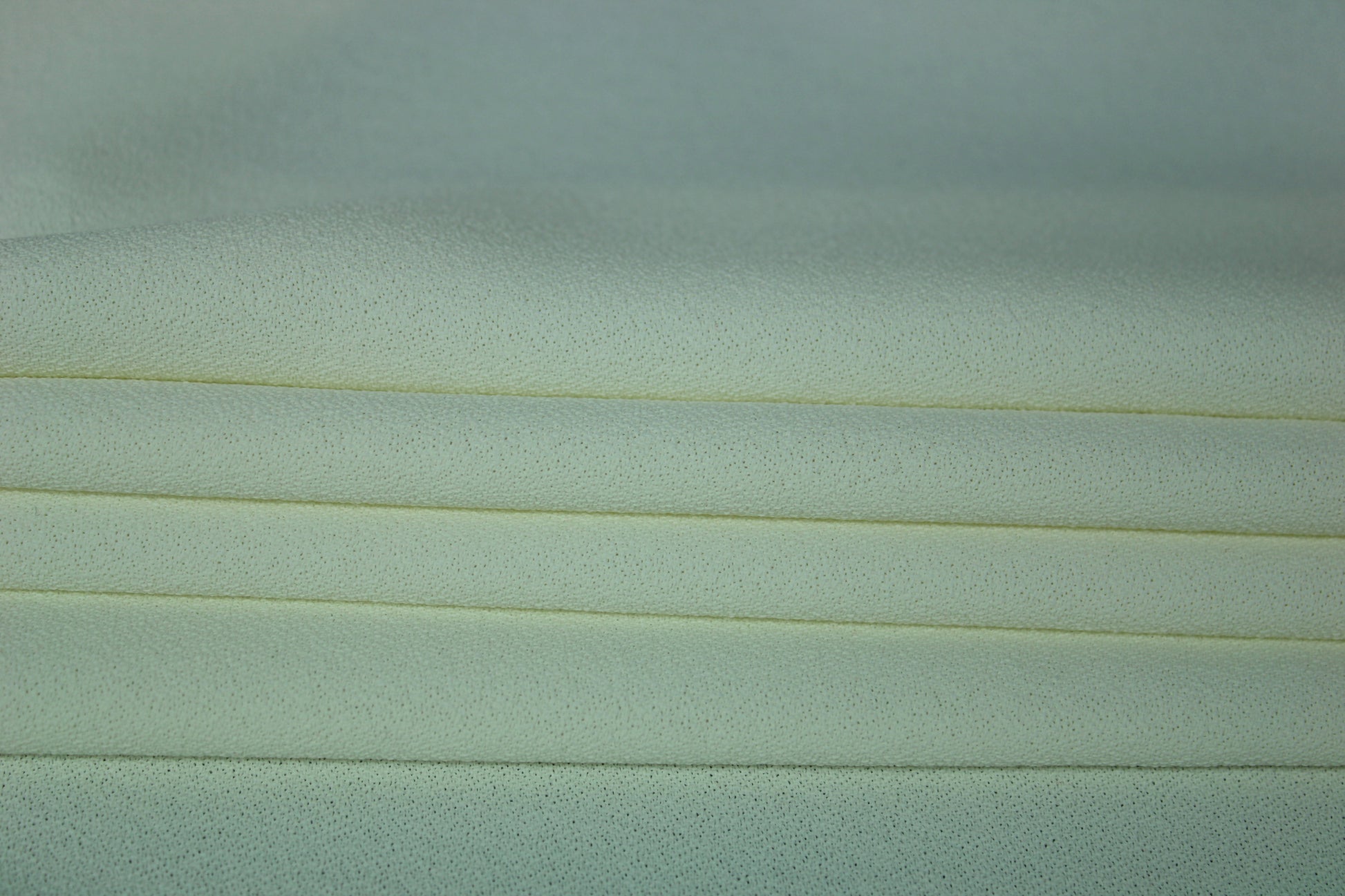 Tissu crêpe texturé - ivoire - photo 2/3 | So Tissus