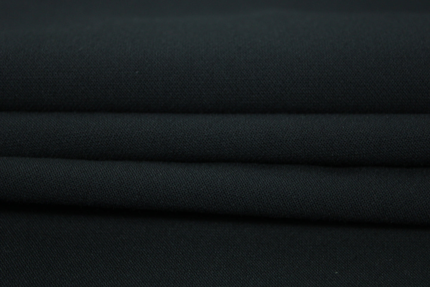 Tissu crêpe - noir - photo 2/3 | So Tissus