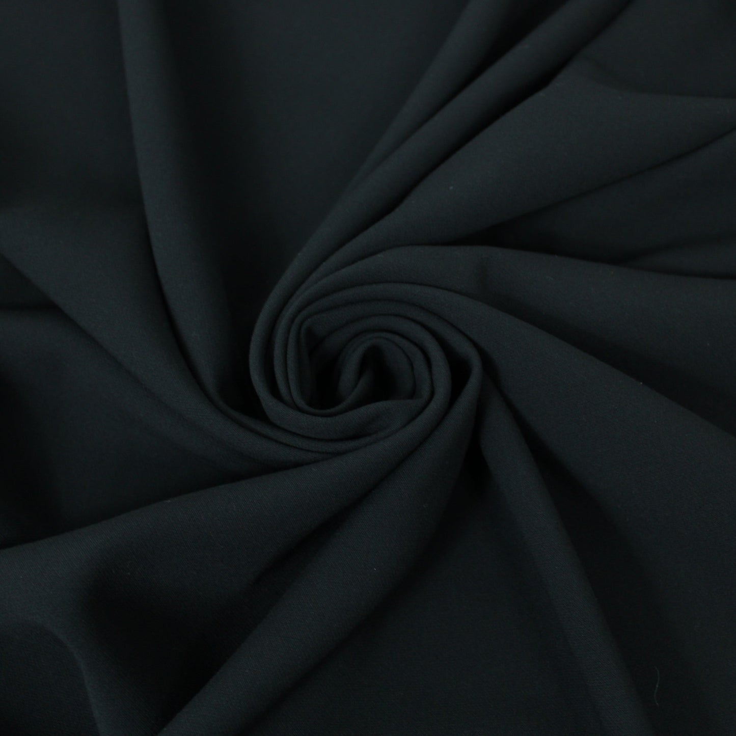 Tissu crêpe - noir - photo 1/3 | So Tissus