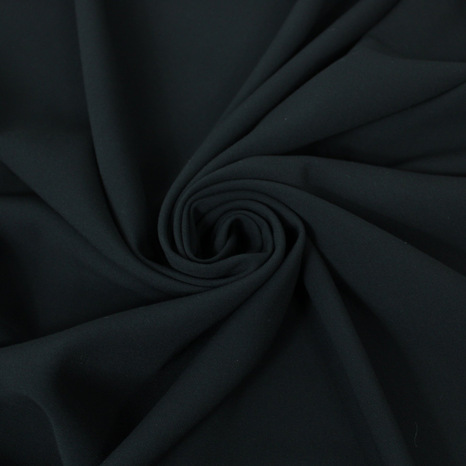 Tissu crêpe - noir - photo 1/3 | So Tissus