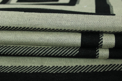 Tissu maille - imprimé géométrique - noir et beige - photo 2/4 | So Tissus