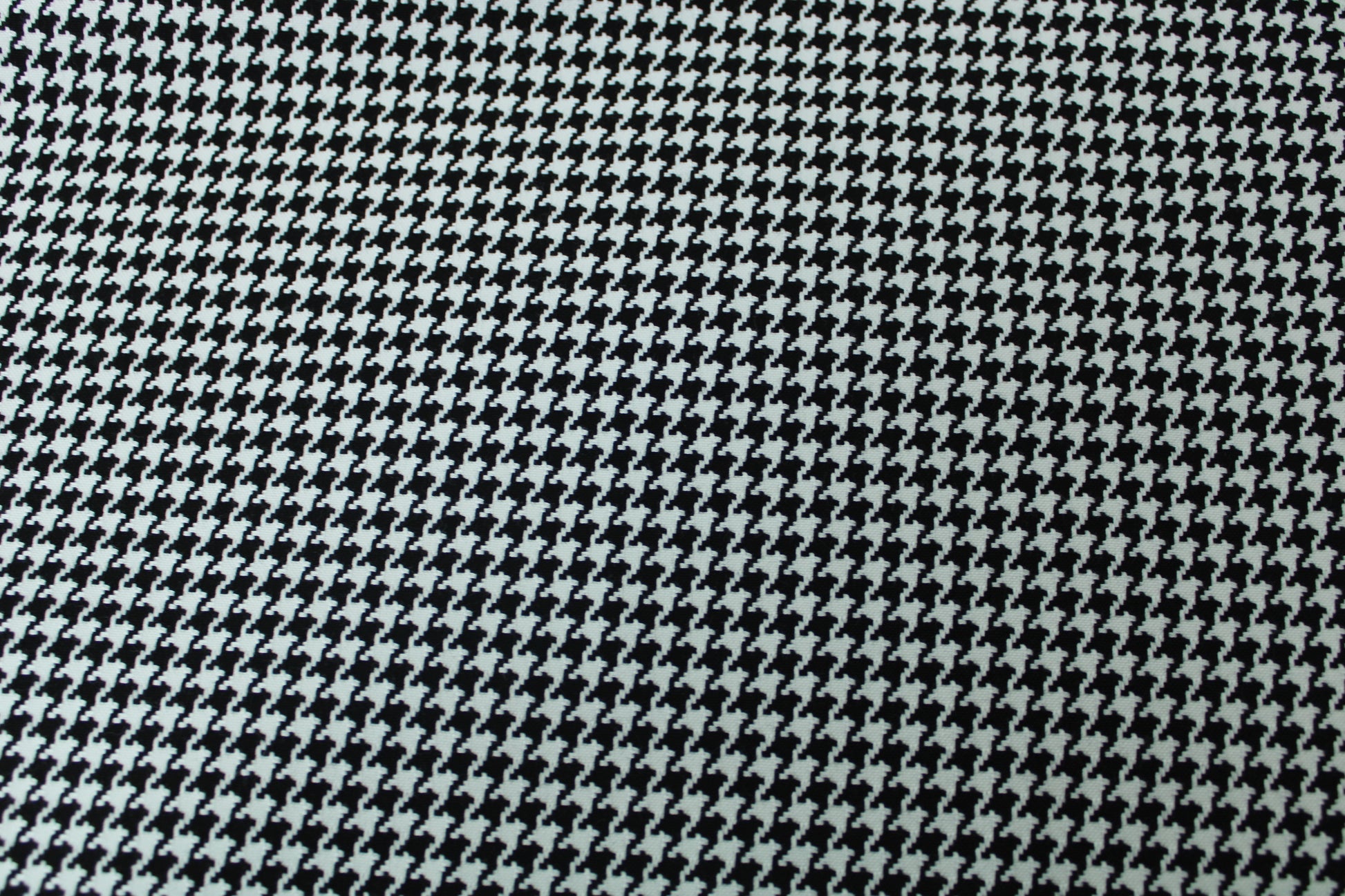 Tissu gabardine coton - pied de poule - noir et blanc - photo 5/5 | So Tissus